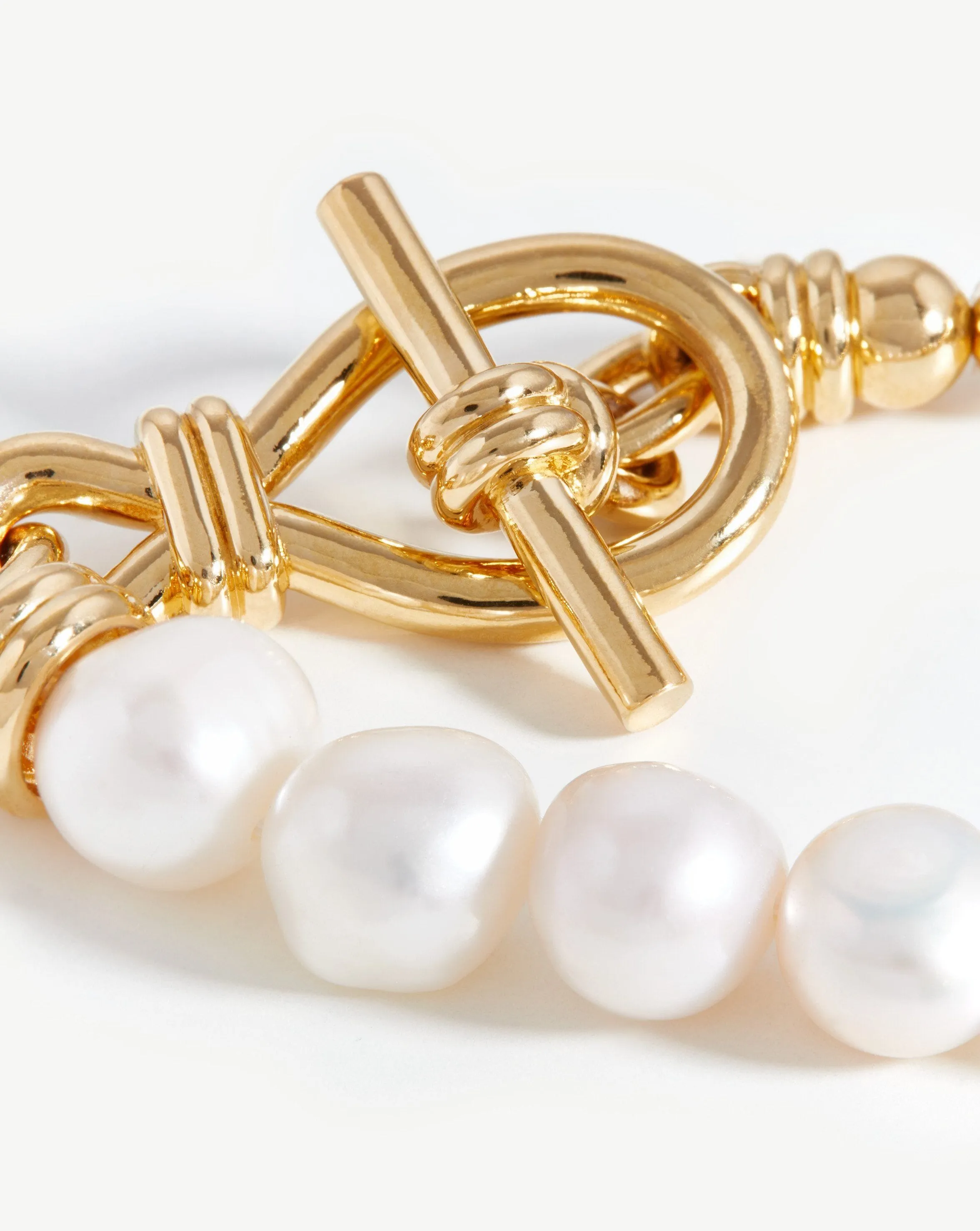 Baroque Pearl Beaded T-Bar Bracelet | 18k Gold Plated/Pearl